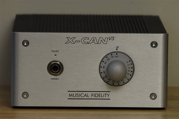 усилитель для наушников Musical Fidelity X-CAN V3